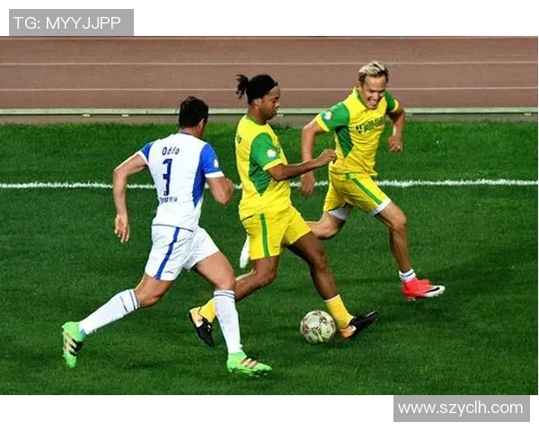 足球明星回忆小罗的辉煌岁月与独特风格的深刻影响 足球明星回忆小罗的辉煌岁月与独特风格的深刻影响